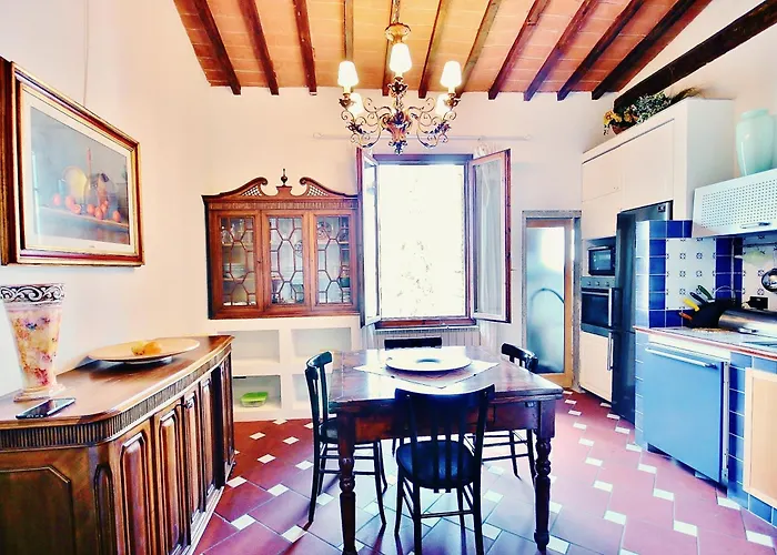 Apartament Typical In The Historic Centre